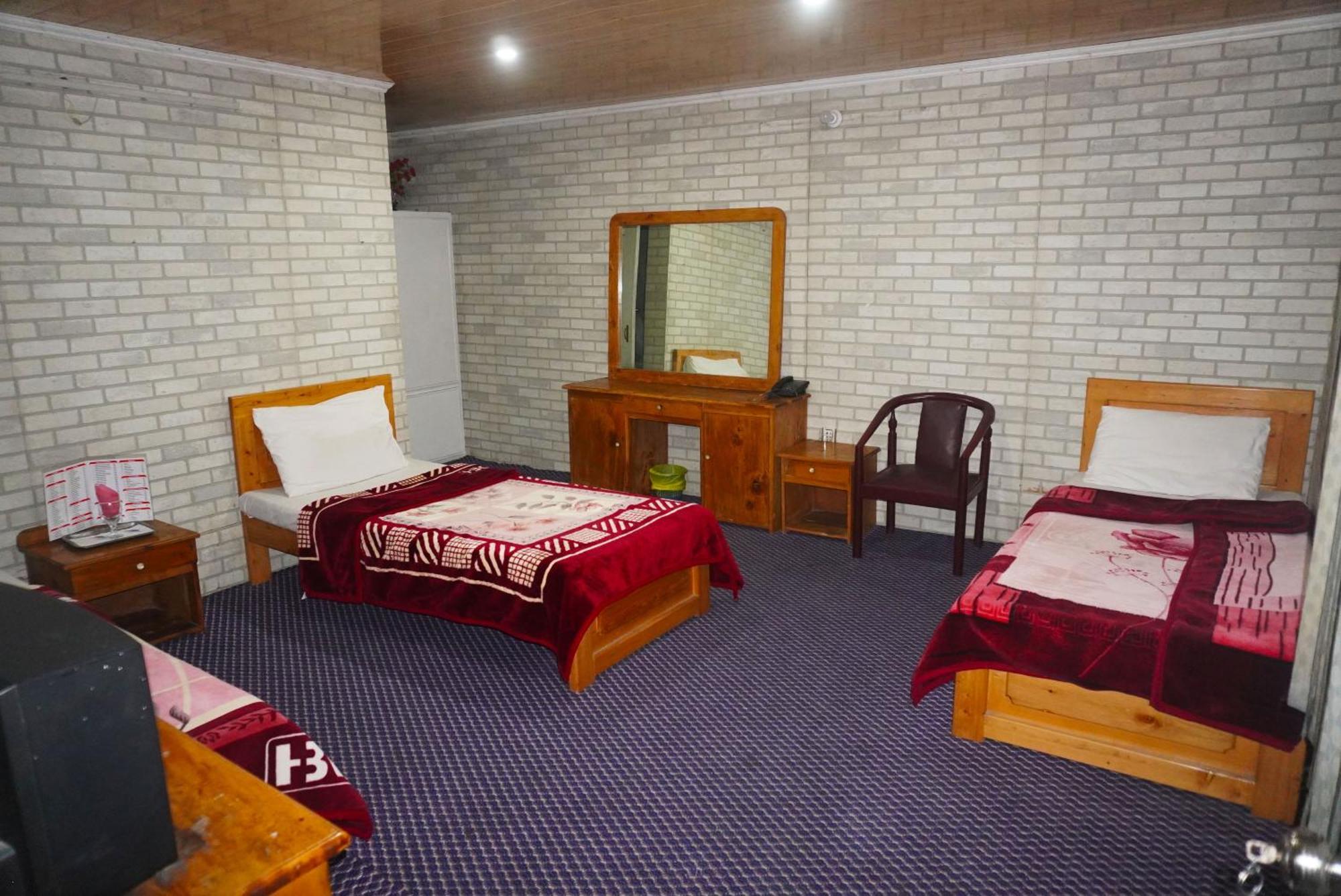 Hotel Dewanekhas Skardu Eksteriør bilde