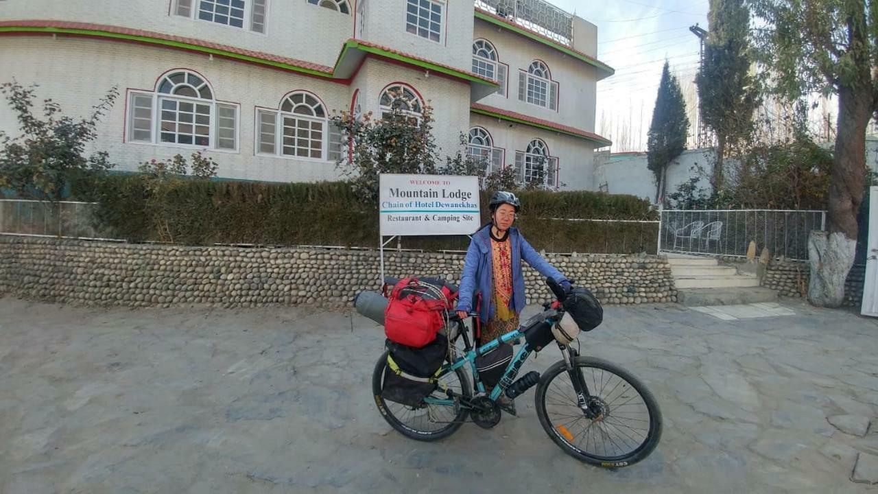 Hotel Dewanekhas Skardu Eksteriør bilde
